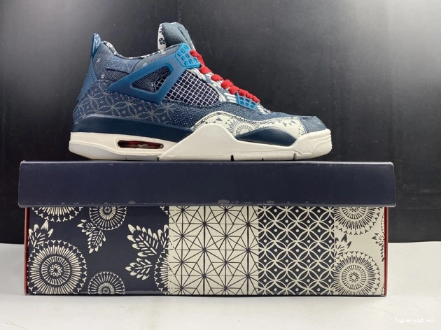 CW0898-400 Sashiko Jordan Air Retro SE 4 0719